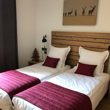Luxury 2 Bedroom Apartment With View Of Mont Blanc Combloux Extérieur photo
