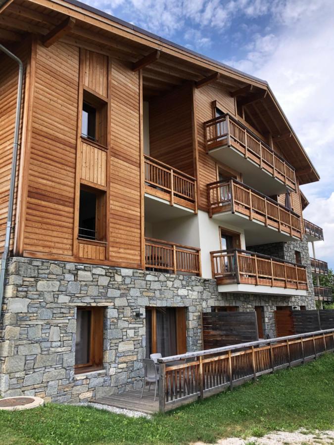 Luxury 2 Bedroom Apartment With View Of Mont Blanc Combloux Extérieur photo